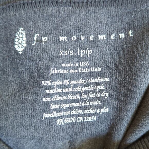 Free People Movement Mid Rise Barley There Washed Striped Yoga Legging NWOT - Picture 3 of 5